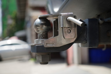 Car's tow bar design