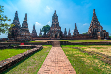 Fototapeta premium Wat Chaiwatthanaram, Ayutthaya historical park, Bangkok ,Thailand