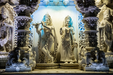 Obraz premium Hindu temple BAPS Shri Swaminarayan Mandir New Jersey, USA