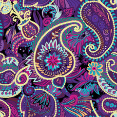 Original traditional oriental vintage paisley pattern in a modern version.