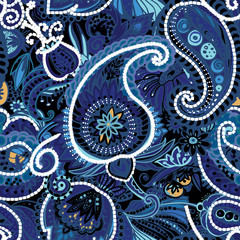 Original traditional oriental vintage paisley pattern in a modern version.