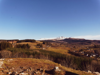 Puy de Sancy enneigé depuis la colline de Natzy Face à la Tour d'Auvergne