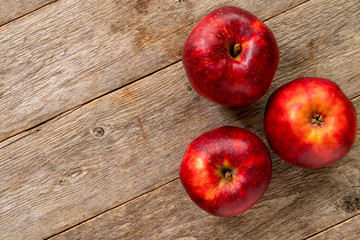 Three healthy apples