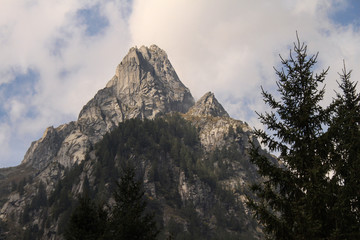 Monte Boris; Talwächter über dem Bagni del Masino (Bernina-Alpen)