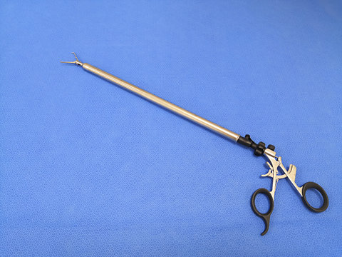 Laparoscopic Tenaculum Grasping Forceps