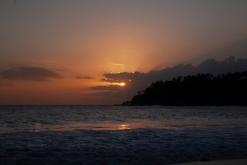 Fototapeta premium sunset over the sea