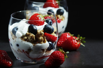 Yogurt with fresh berry and granola