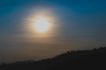 Obraz premium sunset in the mountains