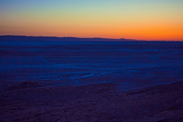 Obraz premium Sunrise Chott el Djerid — the salty desert in Tunisia, Africa