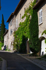 Avignon. Old narrow street in the historic center of the city.
