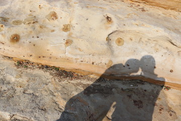 和歌山県の観光地　三段壁　人影