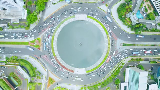 Beautiful aerial footage of traffic at HI roundabout