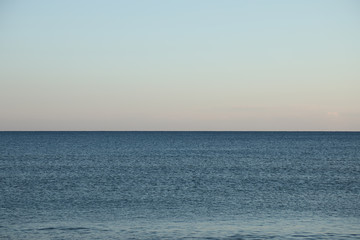 Obraz premium blue sky and blue sea