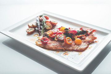 Comida sana y deliciosa pescado a la plancha