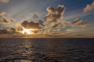 Abend auf dem Atlantik