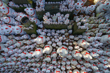 招き猫のイメージ（東京・豪徳寺）