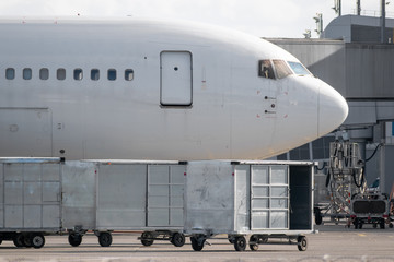 Aircraft cargo containers