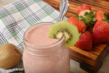 Strawberry Kiwi Smoothie