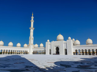 Abu Dabi, UAE - November 2019: Sheikh Zayed Grand Mosque in Abu Dhabi, the largest mosque in the country. Open for tourists.