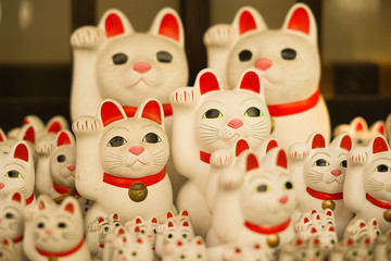 招き猫のイメージ（東京・豪徳寺）