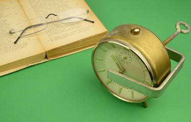la lettura ferma lo scorrere del tempo e la mente resta giovane