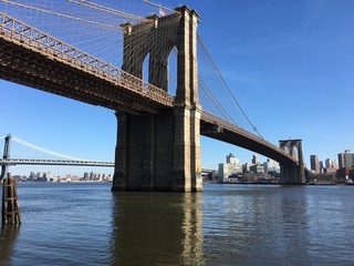 Naklejka premium Brooklyn Bridge from New York City