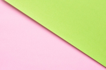 ピンクと黄緑色の紙