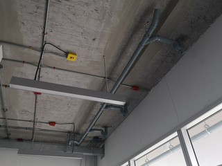 Install the lamp room style loft