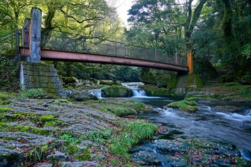 初秋の菊池渓谷のダイナミックな流れの情景＠熊本