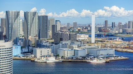 Fototapeta premium 良く晴れた日の東京ベイエリア