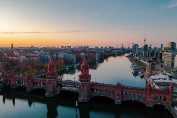 Oberbaumbrücke Berlin City Panorama - obrazy, fototapety, plakaty