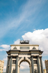 Obraz premium Triumphal Arch of Moscow gate on Kutuzov Avenue in Moscow, Russia