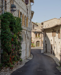 Fototapeta na wymiar A medieval street in Assisi, Italy