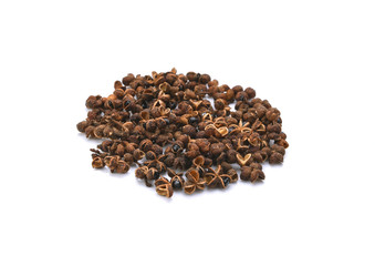 spices, Dry Zanthozylum limonella Alston on white background