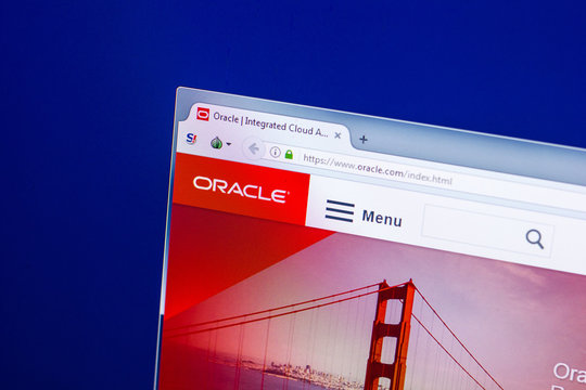 Ryazan, Russia - April 29, 2018: Homepage of Oracle website on the display of PC, url - Oracle.com