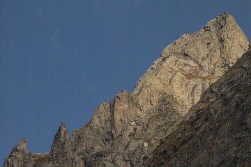 Granitmassiv in den Bernina-Alpen; Grat am Monte Sione