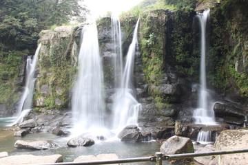 鹿児島県の曽於市にある桐原の滝