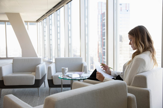 Lounge 이미지 – 찾아보기 2,381,887 스톡 사진, 벡터 및 비디오 | Adobe Stock