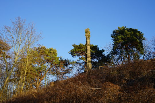 Das Jaczo-Denkmal in Schildhorn an der Havel