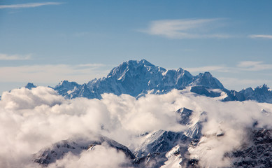 Obraz premium Zermatt mont blanc sea of clouds in valley mountain emerging view perfect sky
