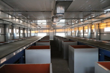 waste processing waste sorting plant, manual sorting