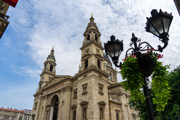 Fototapeta na wymiar St. Stephen's Basilica church in Budapest, Hungary.