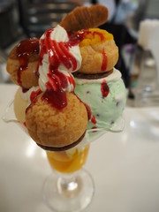 チョコミントパフェ