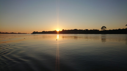 amanecer rio de Pachitea