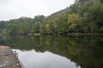 Fototapeta premium Trees line the water ways of Broken Bow, Oklahoma.
