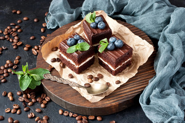 Chocolate mini cakes with berries
