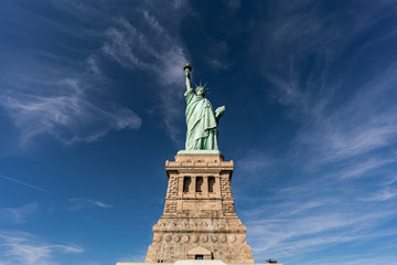 Naklejka na ściany i meble Statue Liberty