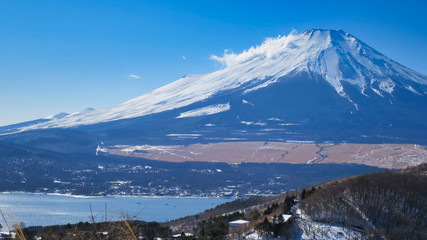 富士山　雪山　冬　青空　風景