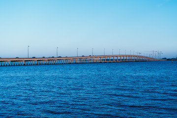 Obraz premium Bridge over the peace river at Punta Gorda and Port Charlotte
