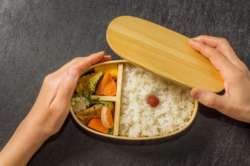 お弁当　Japanese style famous lunch box (bento)